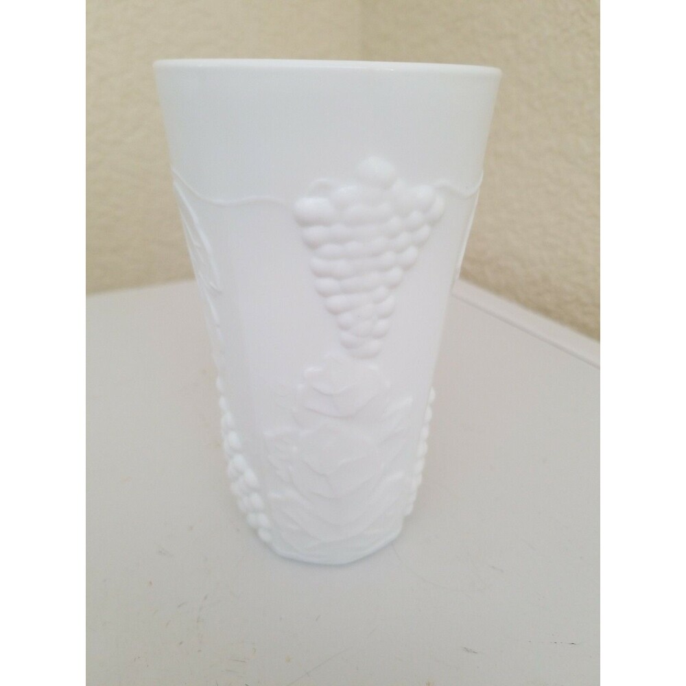 1 Milk Glass TUMBLERS White GOLDEN COLONY Harvest Grape INDIANA 5 3/4" Vintage
